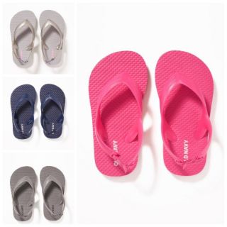 Dép lào OLD NAVY có quai hậu cho bé từ 1-5 tuổi (chiều dài bàn chân từ 12.5 - 17.5cm).
