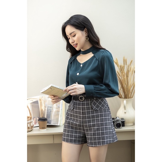 Áo sơmi khoét 3 cúc xanh