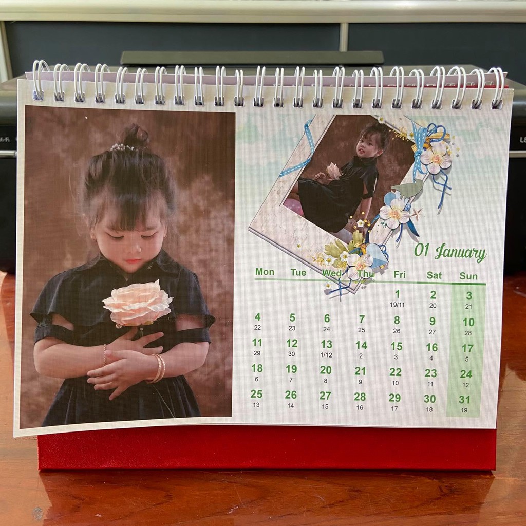 Lịch để bàn in hình theo yêu cầu - 13 tờ giấy gân mỹ thuật cao cấp