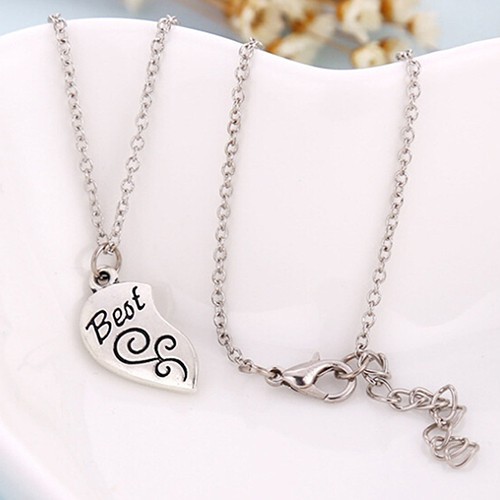 2 Vòng Cổ Quà Tặng Chị Em Gái Mặt Trái Tim Ghép Lại Với Chữ Best Friends 2 Bên