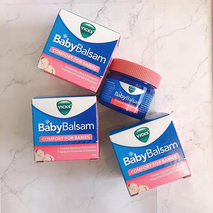 Dầu bôi ấm ngực Vicks Baby Balsam