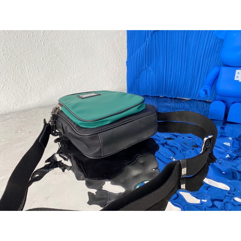 Túi đeo chéo BURBERRY cao cấp 2021