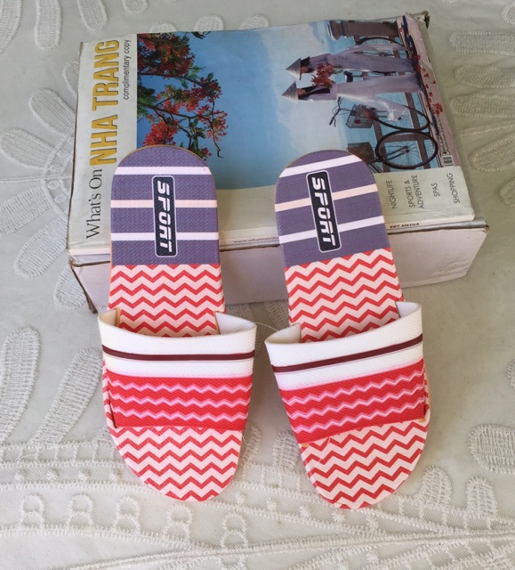Dép Nữ Quai Ngang Kẻ Sọc Đế Đúc PVC Size 36-40 - Hàng Nhập Quảng Châu - Lucky Girl shop