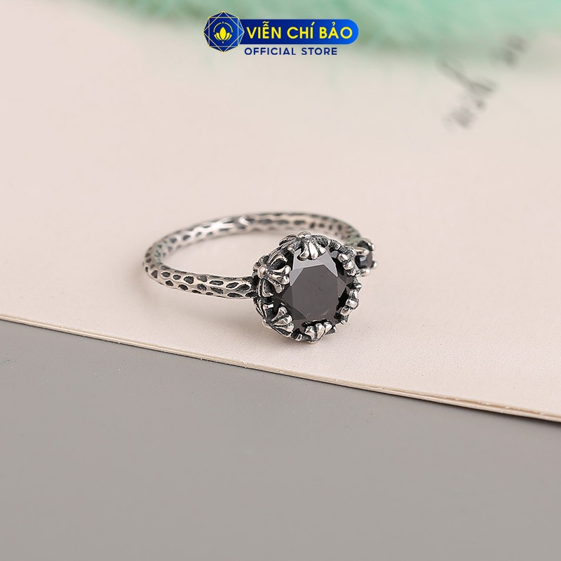 Nhẫn bạc nữ Chrome Hearts đá đen chất liệu bạc Thái S925 phong cách trẻ trung cá tính Viễn Chí Bảo N000321