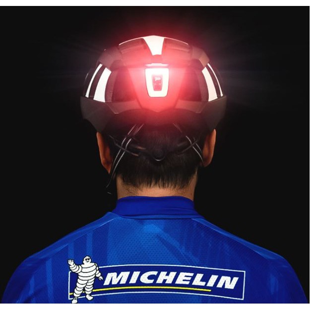 MŨ BẢO HIỂM ĐẠP XE THỂ THAO PROMEND CÓ KÍNH + ĐÈN HẬU