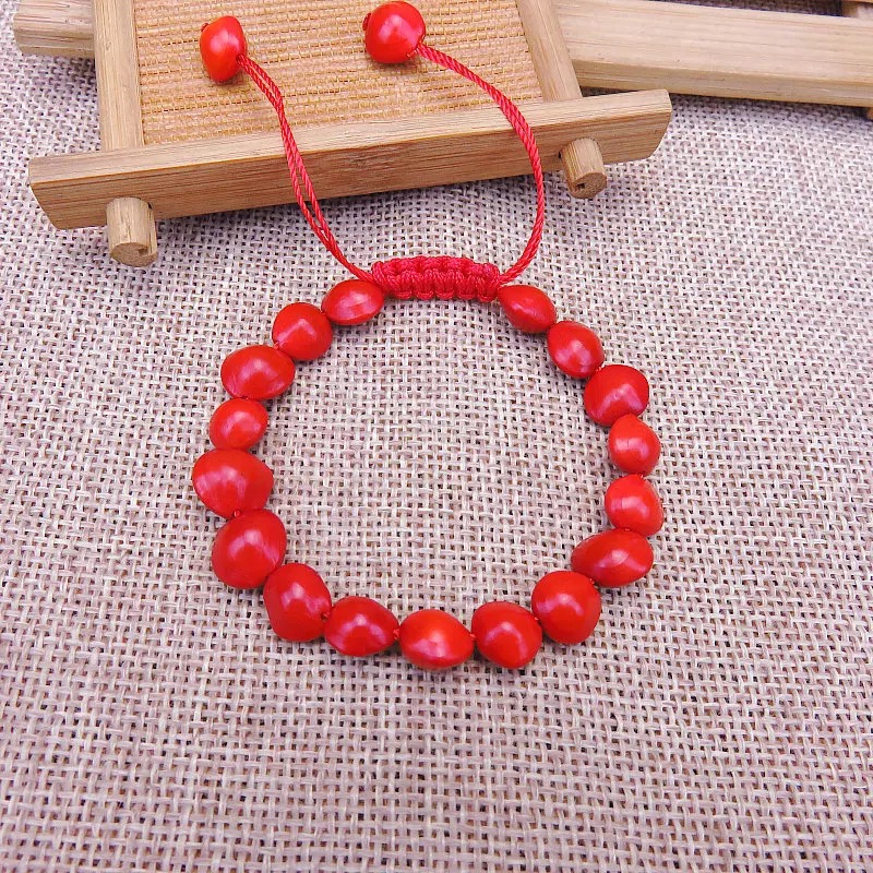 Vòng tay đậu đỏ phong cách Trung Quốc