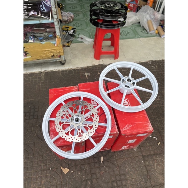 Mâm X1R 8 Cây Raider Sonic Tặng kèm đĩa trước 290mm