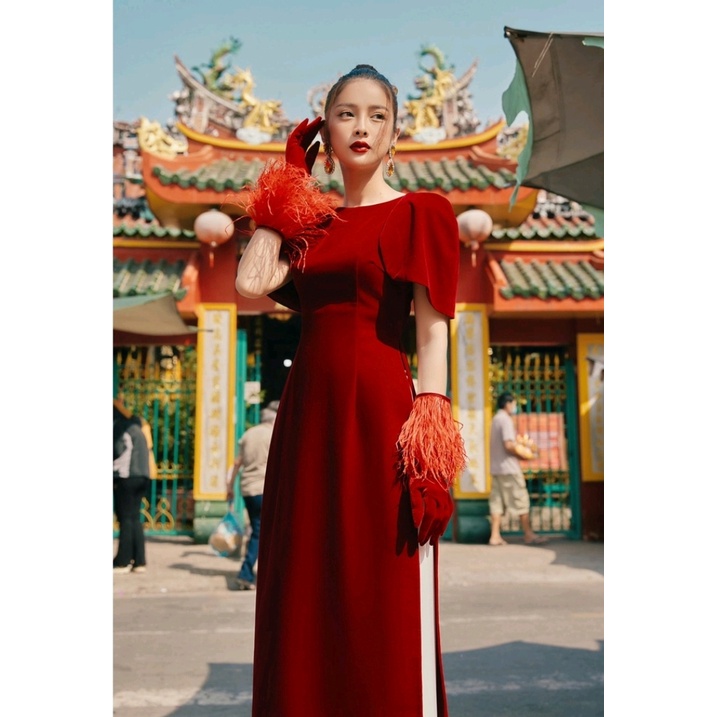 Thanh lý áo dài cách tân nhung đỏ Hương Boutique