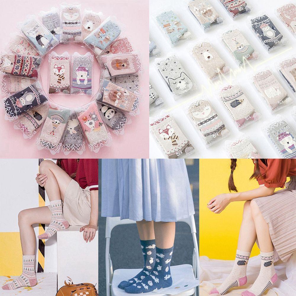 Bộ 2 Đôi Vớ Cotton Giữ Ấm Mùa Đông In Họa Tiết Dễ Thương