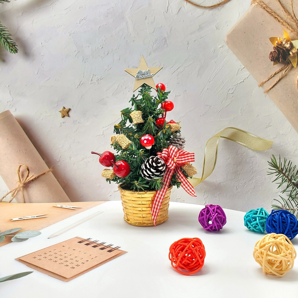 Cây Thông Nhí 20CM TNM08 Để Bàn Trang Trí Giáng Sinh