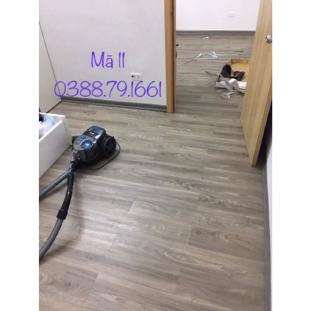Miếng dán sàn nhà PVC giả gỗ kèm video thực tế | BigBuy360 - bigbuy360.vn
