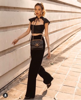 Áo croptop cúp ngực cut-out lụa đen Cele.b - by SugarG