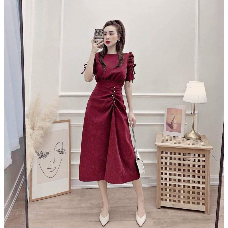 Váy nhung tăm đính hạt nhấn eo BCiPLOMAI