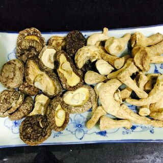 Chân nấm hương khô