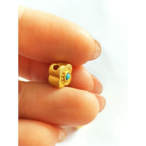 Charm Nepal hình bông hoa 4 cánh đẹp may mắn tài lộc mic vòng, hạt trầm