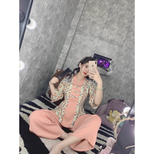 ĐỒ BỘ ĐI CHÙA-MẪU BÀ LAI HOA NHÍ PHỐI LỤA
