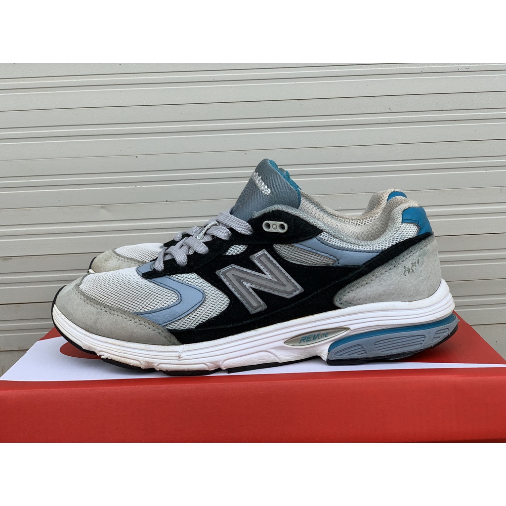 Giày thể thao New Balance