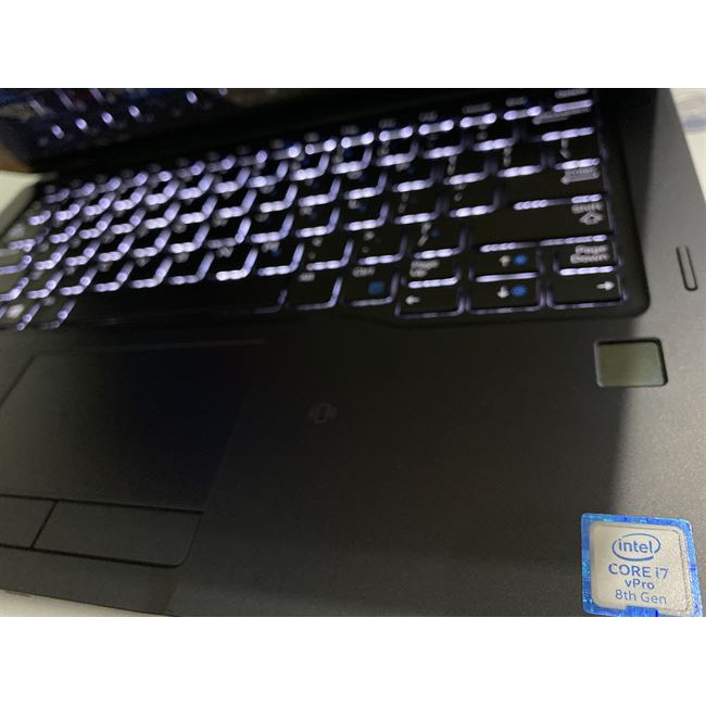 Laptop Dell latitude 7390 i7-8650u, ram 16G, ssd 512G, Full HD, x360, Touch, giá rẻ - ncthanh1212 | BigBuy360 - bigbuy360.vn