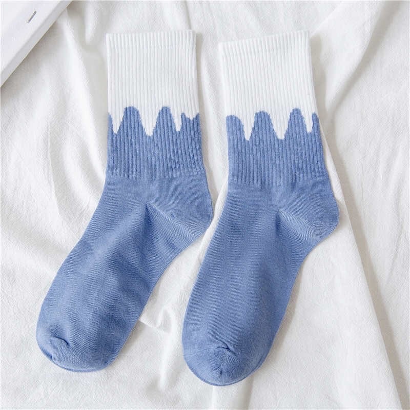 Combo Tất phong cách Valentine đáng yêu và Nike cá tính.