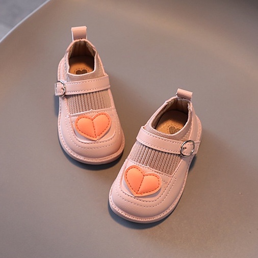 Giày bốt cho bé gái tập đi siêu mềm đế giày chống trượt hình trái tim đáng yêu cho bé