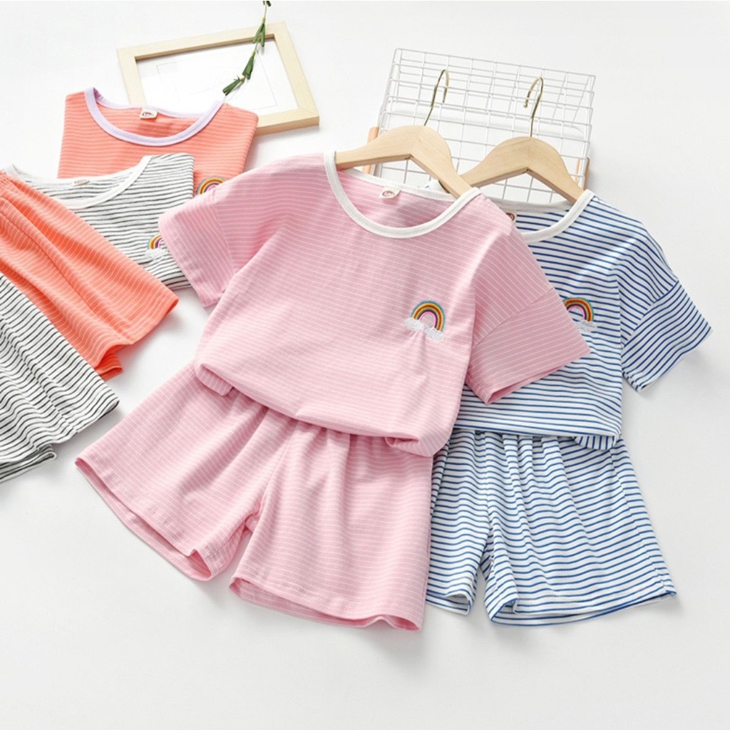 Bộ cộc tay bé trai, bé gái mặc hè chất cotton cho trẻ em từ 1 đến 7 tuổi 28kg kẻ ngang thêu cầu vồng