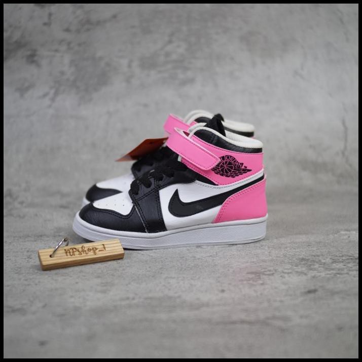 Giày Thể Thao Nike Air Jordan 1 Màu Hồng Chất Lượng Cao Cho Nữ 24 Tuổi