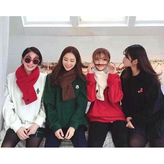 Áo sweater nỉ thêu icon Noel kèm tặng khăn (đen- đỏ- xanh rêu- trắng) | BigBuy360 - bigbuy360.vn