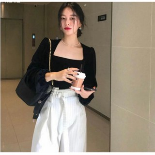 Áo cổ vuông tay phồng thanh lịch