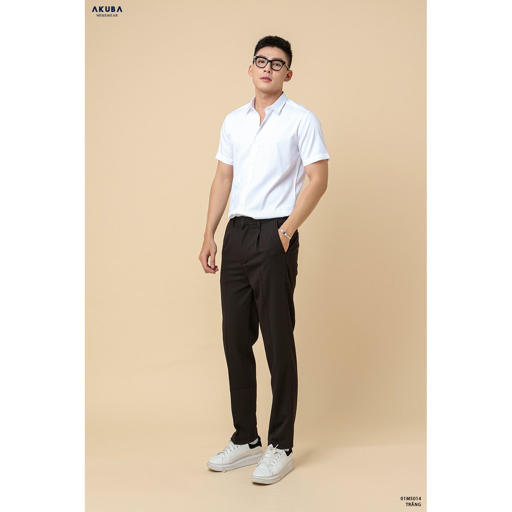 Áo sơ mi nam tay ngắn trơn AKUBA form slimfit, chất liệu cotton, vải mịn, cứng form 01M5014 | BigBuy360 - bigbuy360.vn