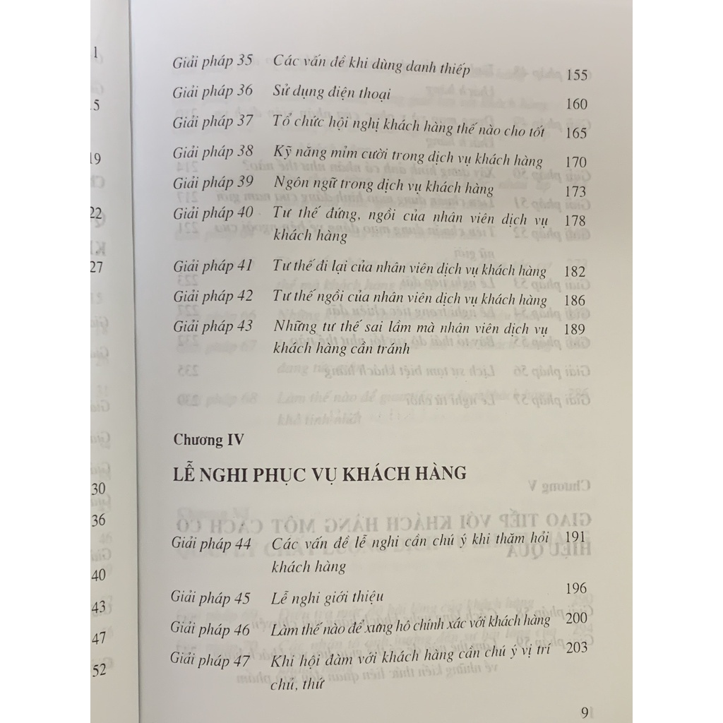 Sách - Công Nghệ Chăm Sóc Khách Hàng