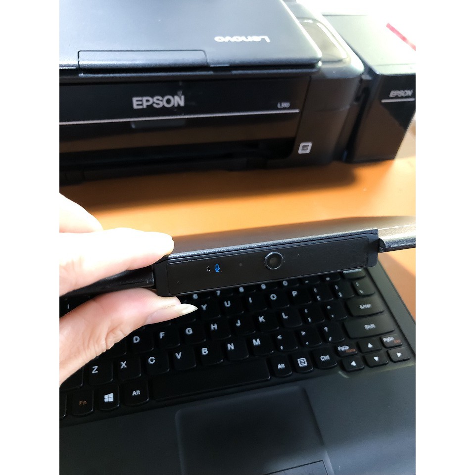 Laptop Lenovo N22 Ram 4Gb, SSD 64Gb, Wedcam xoay 180 độ, máy chỉ nặng 1Kg) . | BigBuy360 - bigbuy360.vn