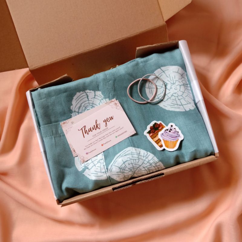 Hampers DASTER dành cho nữ | Đầm Midi thời trang cho mẹ bầu | Quà tặng sinh nhật/lễ tốt nghiệp xinh xắn cho bạn gái