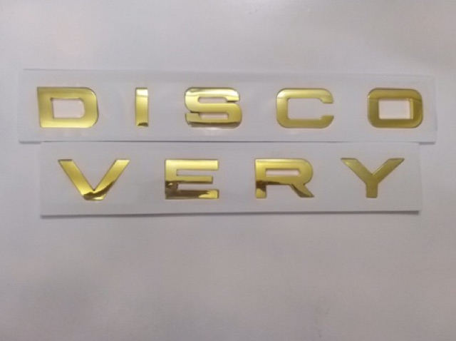 Chữ DISCOVERY màu vàng trang trí