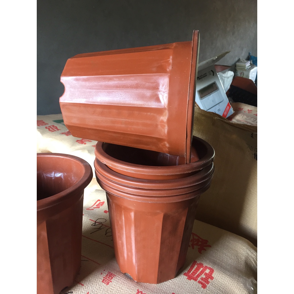 5 CHẬU NHỰA TRỒNG CÂY MÃ #E300 (BẠT PHỦ ĐẤT CHỐNG CỎ MỌC, BẦU KHAY TÚI ƯƠM...)