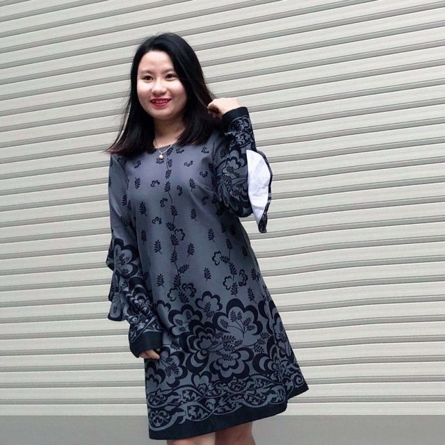 Đầm xuông BCBG