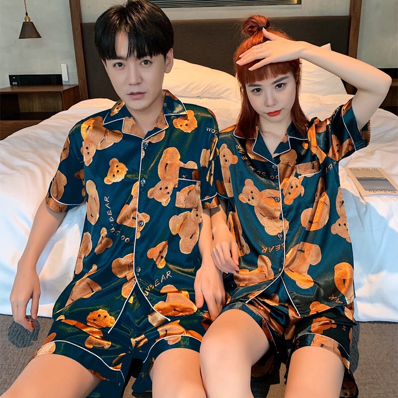 Pyjama lụa nam nữ thoáng mát hình gấu nhiều họa tiết | BigBuy360 - bigbuy360.vn