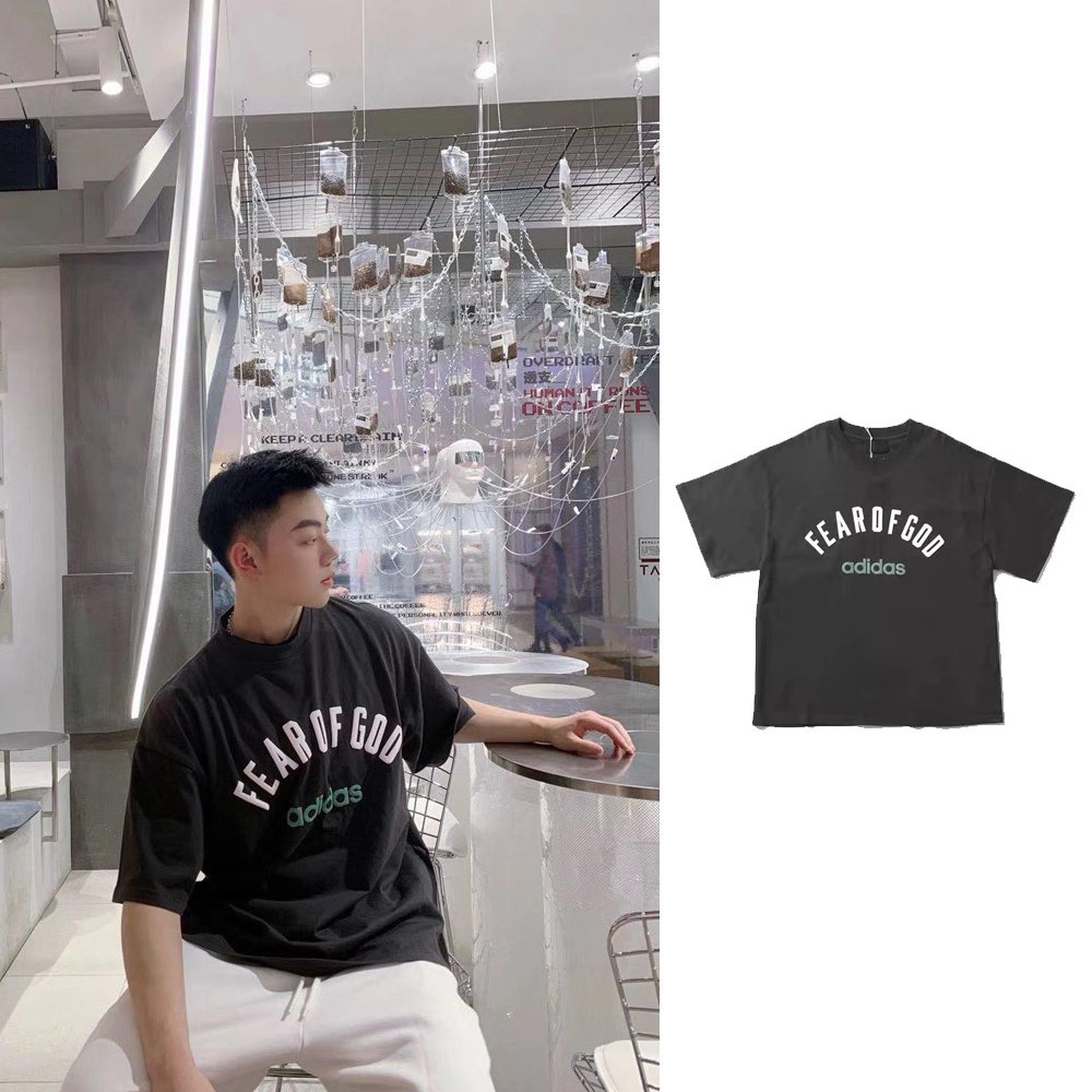 Áo thun Adidas 2021 in hình gấu trúc cá tính