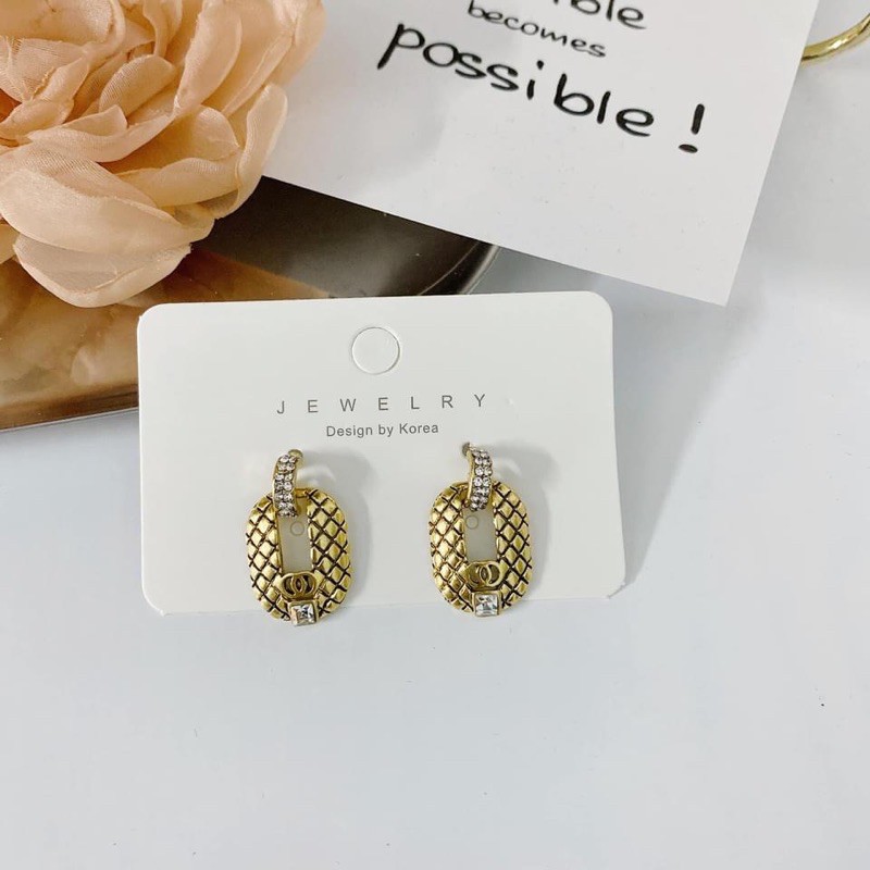 khuyên tai mẫu mới