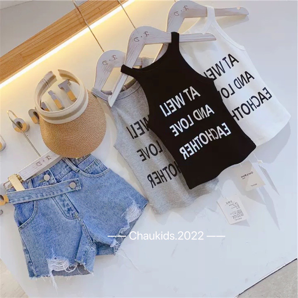 Bộ hai dây cổ yếm mùa hè bé gái, set áo cổ yếm in chữ cá tính kèm short jean cào rách đai trươc cho bé
