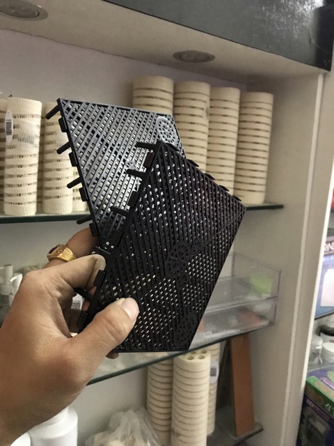 Tấm Nhựa Lót Đáy Bể Lọc Của Bể Cá Cảnh Giúp Lưu Thông Nước Nhanh,Không Bị Đọng Tắc Các Chất Bẩn