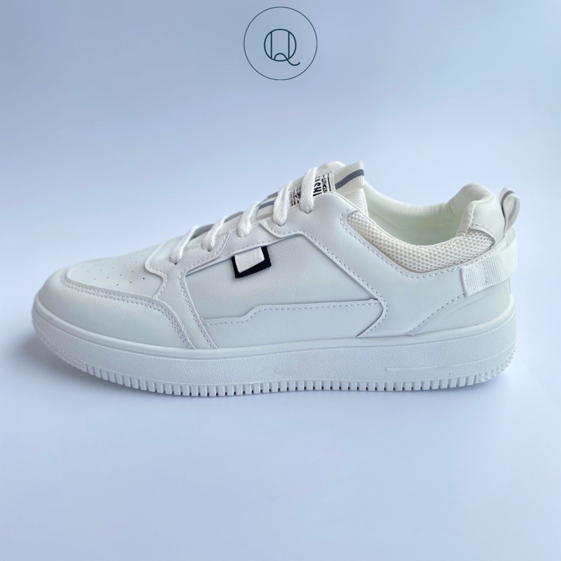Giày Sneaker Nam Nữ Q Classic Màu Trắng Cổ Thấp