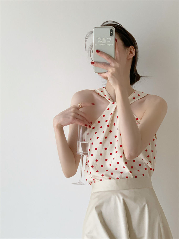 Áo kiểu thiết kế đắp chéo ngực gợi cảm