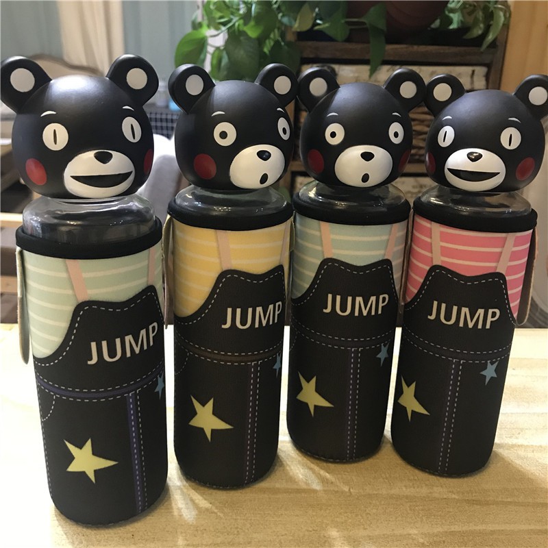 HCM - Bình thủy tinh Gấu Kumamon 400ml kèm túi vải kute dễ thương