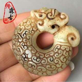 Tượng ngọc bích kiểu cổ điển độc đáo