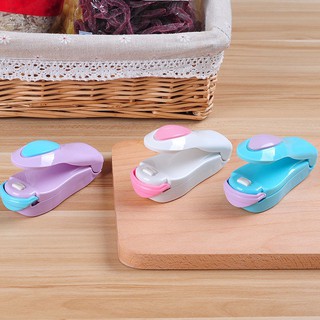Máy Hàn Miệng Túi Mini Dập Tay Dùng Pin