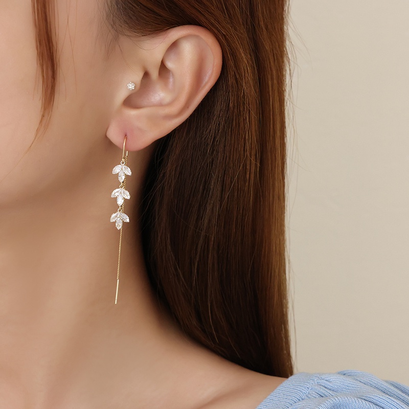 Hoa Tai Dáng Dài Hình Chiếc Lá Thiết Kế Mới Thanh Lịch Thời Trang