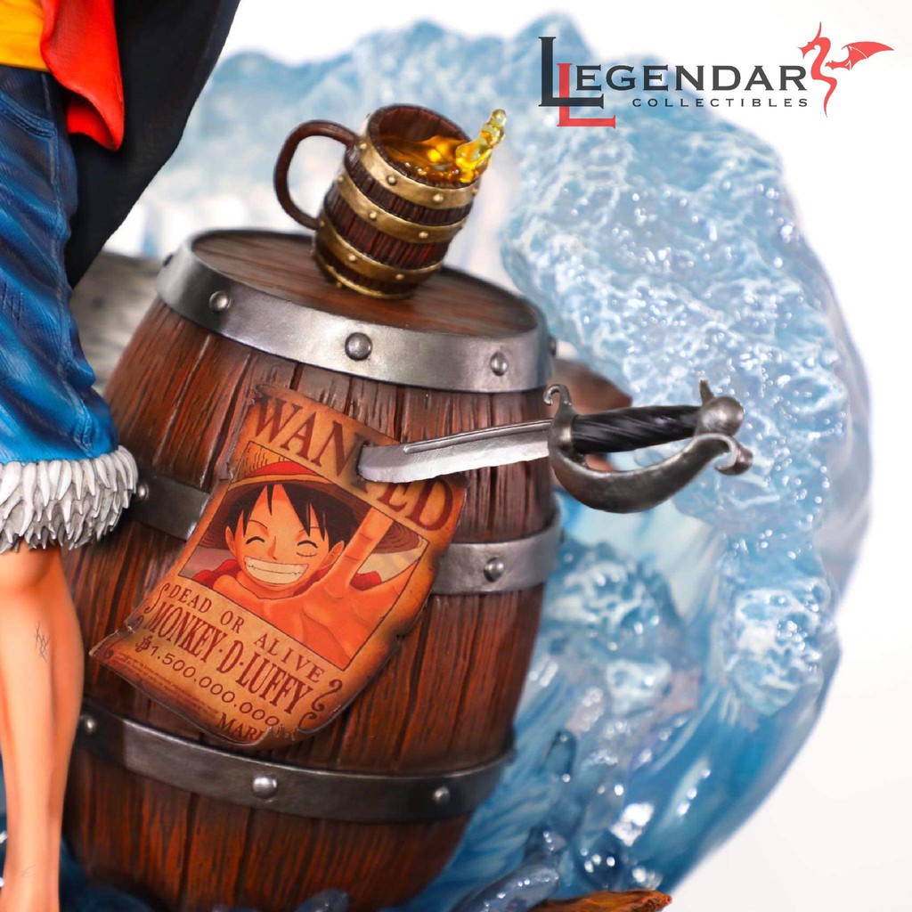 Mô hình luffy ngồi trên kho báu hàng resin siêu đẹp