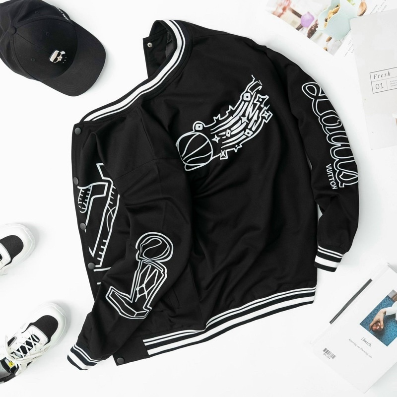 Áo khoác bomber chất liệu umi có hoạ tiết logo lv, Áo khoác thu đông phong cách hàn quốc btshop từ 45 đến 75 kg