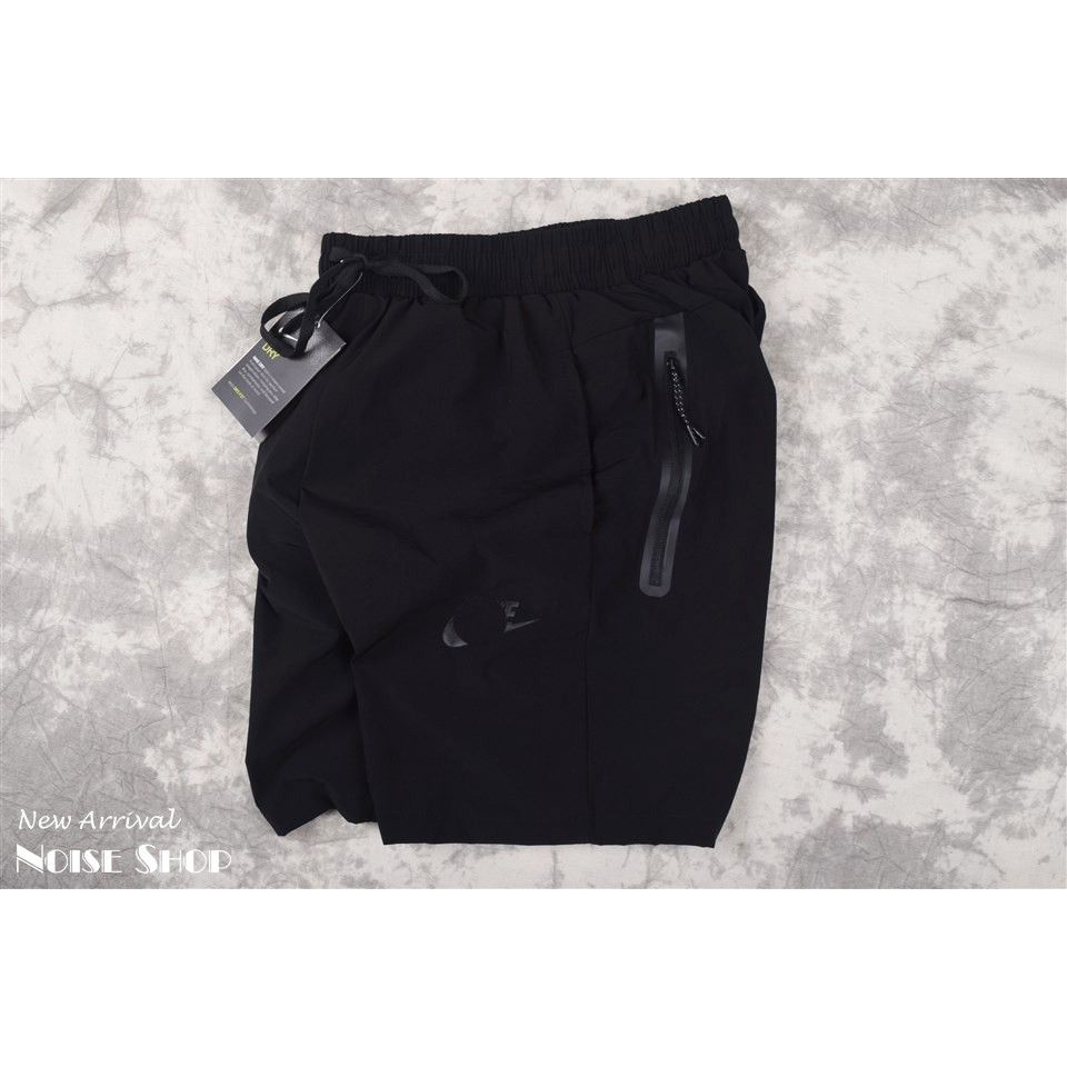 Quần Short Gió Túi Kỹ Thuật