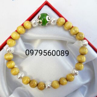 Vòng dâu tằm cho bé trai